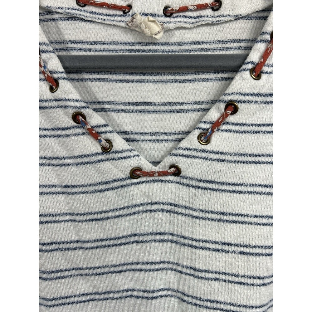 Hem & Thread Women's Top Sz S Striped Navy Nautical Lightweight Basic Summer Top - Picture 2 of 8